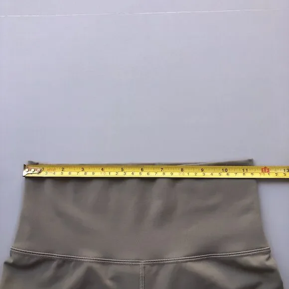 Vuori Colorblock Studio Legging in Light Oregano Size Small High Rise. LIKE NEW! - Picture 5 of 11